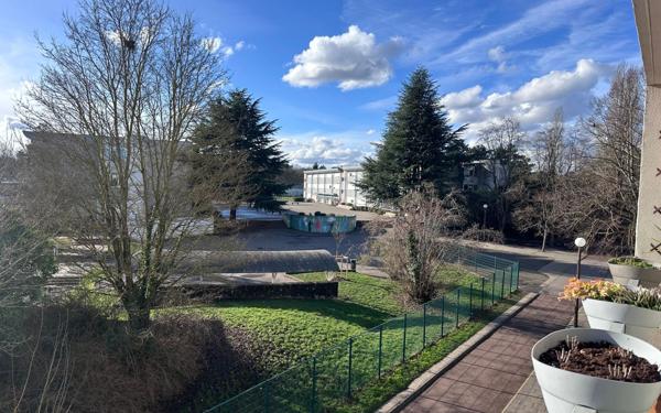 Appartement à vendre    3 pièces • 64,17 m2 Évry