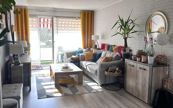 Appartement à vendre    3 pièces • 64,17 m2 Évry