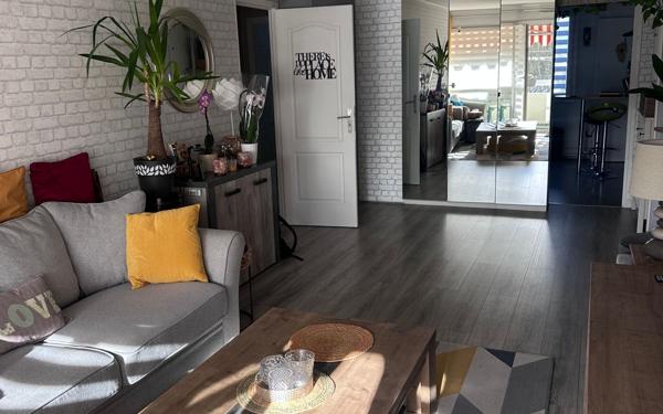 Appartement à vendre    3 pièces • 64,17 m2 Évry