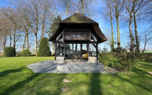 Maison à vendre    7 pièces •  Turretot