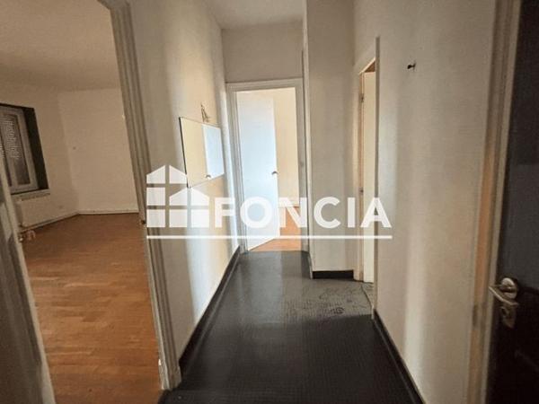 Location Appartement 3 pièces 76.08 m² - 10 RUE DU MANTEAU JAUNE Lyon 69005