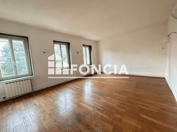 Location Appartement 3 pièces 76.08 m² - 10 RUE DU MANTEAU JAUNE Lyon 69005