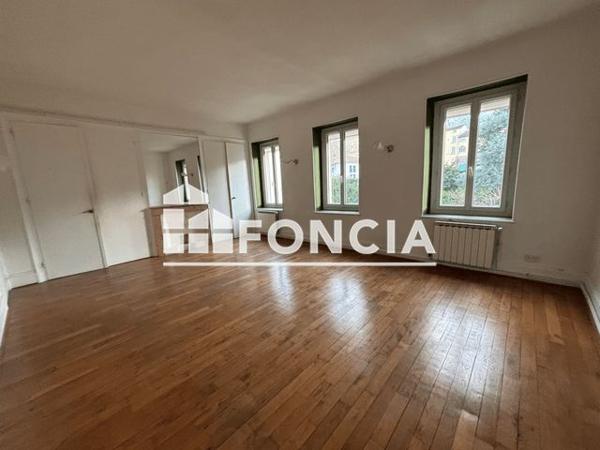 Location Appartement 3 pièces 76.08 m² - 10 RUE DU MANTEAU JAUNE Lyon 69005