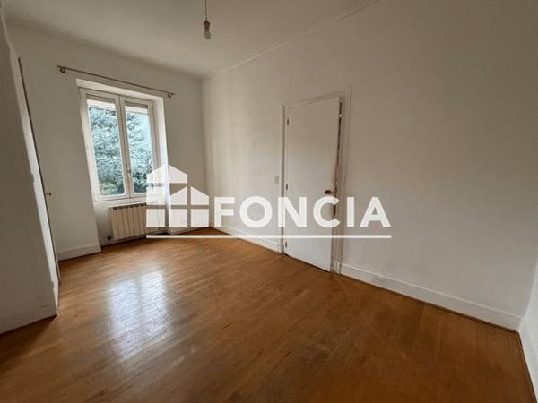 Location Appartement 3 pièces 76.08 m² - 10 RUE DU MANTEAU JAUNE Lyon 69005