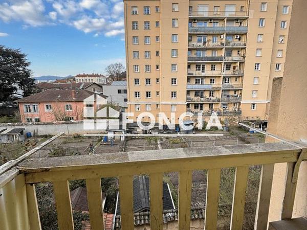 Location Appartement 3 pièces 76.08 m² - 10 RUE DU MANTEAU JAUNE Lyon 69005