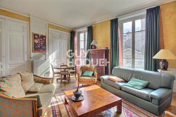 APPARTEMENT À LOUER DE 4 PIÈCES DE 117,27 M²