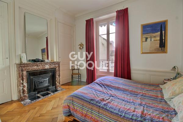 APPARTEMENT À LOUER DE 4 PIÈCES DE 117,27 M²