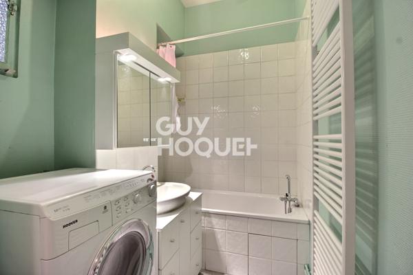 APPARTEMENT À LOUER DE 4 PIÈCES DE 117,27 M²