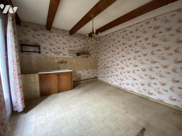  PROCHE  CENTRE VILLE UZES - MAISON AVEC JARDINDET 