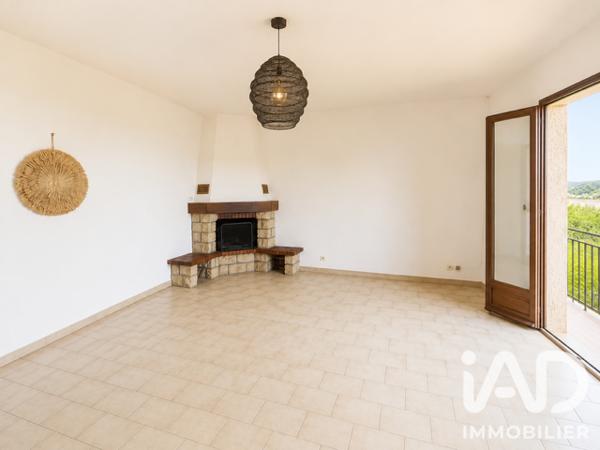 Appartement à vendre 4 pièces 96 m² Bastelicaccia