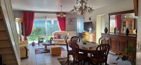 Maison à vendre à Le Mans dans la Sarthe (72000), ref : 013-2105