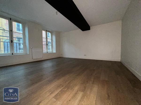 Appartement à louer 2 pièces 47.75m² Sedan (08200)