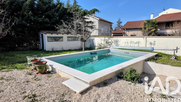 Maison à vendre 5 pièces 122 m² Saint-Marcellin-en-Forez