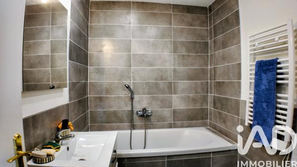 Maison à vendre 5 pièces 122 m² Saint-Marcellin-en-Forez