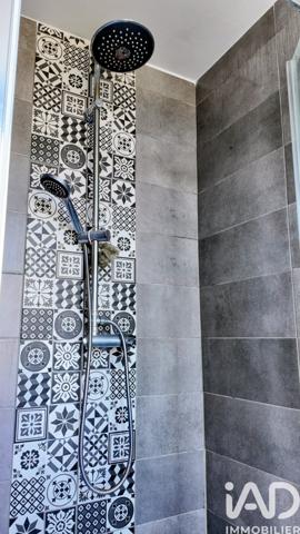 Maison à vendre 5 pièces 122 m² Saint-Marcellin-en-Forez