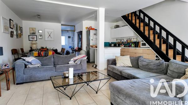 Maison à vendre 5 pièces 122 m² Saint-Marcellin-en-Forez