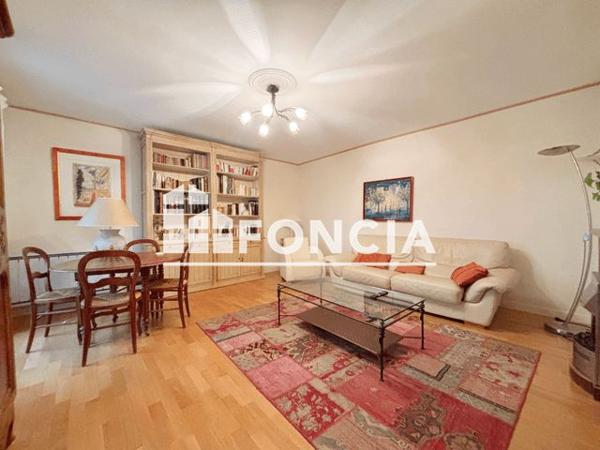 Location Appartement 3 pièces 72.51 m² - 2 Rue des Pépinières Sceaux 92330