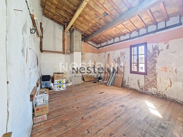 Saint-Laurent-d'Aigouze-Maison de village de 140 m² avec potentiel exceptionnel