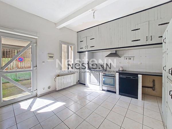 Saint-Laurent-d'Aigouze-Maison de village de 140 m² avec potentiel exceptionnel