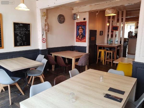 Immeuble à vendre à Châteaugiron en Ille-et-Vilaine (35410), ref : JG 202