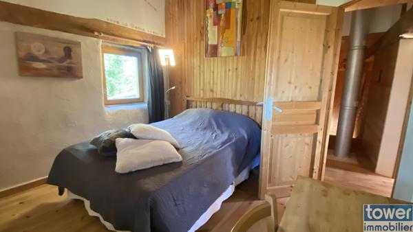 Maison
                                                                                                                                                                                                                                                                                                                        5 pièce(s)                                                                                                                                                                                                          4 chambre(s)                                                                                                                                                                                                          150  m²