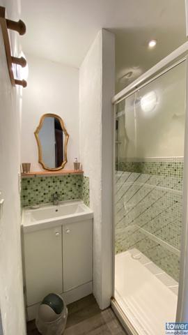 Maison
                                                                                                                                                                                                                                                                                                                        5 pièce(s)                                                                                                                                                                                                          4 chambre(s)                                                                                                                                                                                                          150  m²