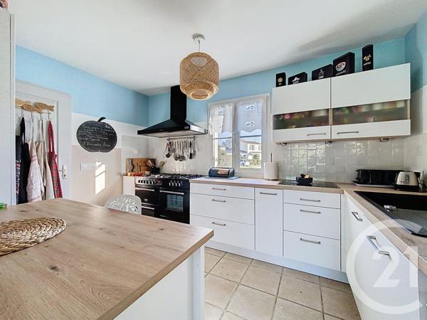 Maison à vendre  4 pièces - 126,50 m2 ROCHEFORT - 17