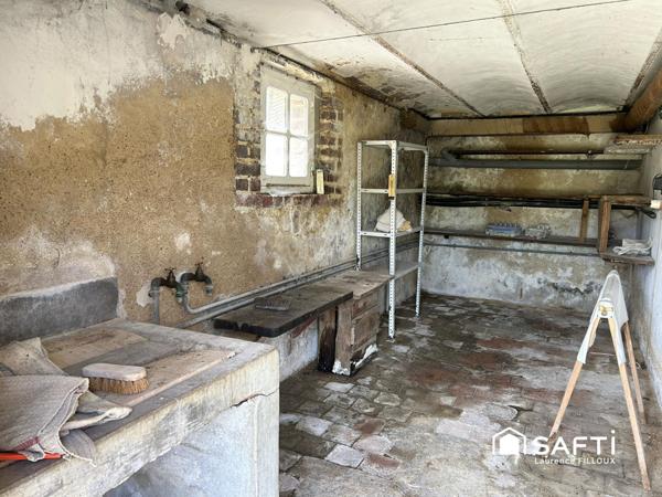 Ancienne ferme et ses dépendances en campagne