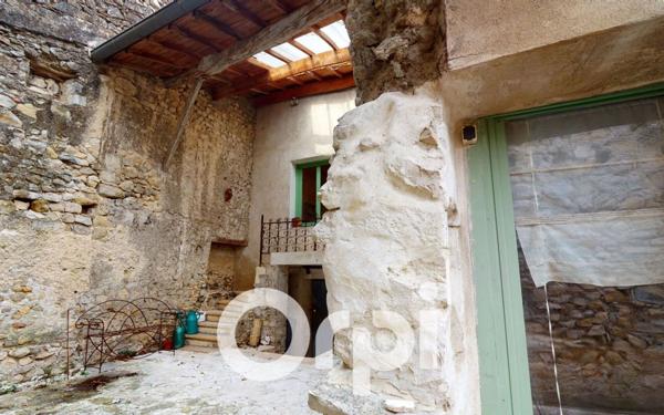 Maison à vendre    6 pièces •  Cliousclat