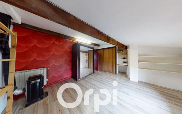 Maison à vendre    6 pièces •  Cliousclat