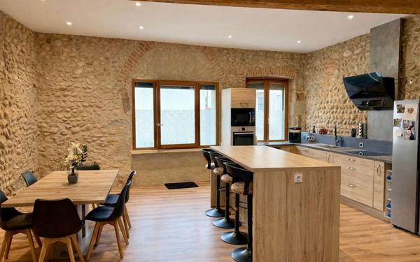 Appartement à vendre    4 pièces •  Bourg-de-Péage