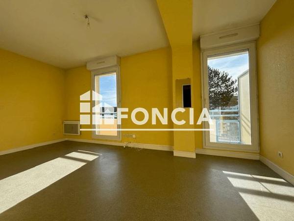 Location Studio 22.98 m² - RESIDENCE VOLTAIRE - 137 RUE DE LA GIBAUDERIE Poitiers 86000