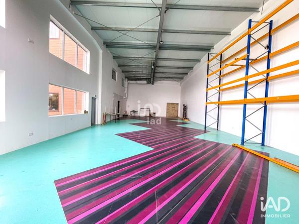 Location local d’activité 500 m² Belloy-en-France