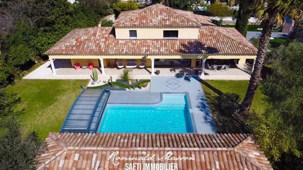 Villa d'architecte aux prestations haut de gamme