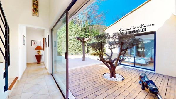 Villa d'architecte aux prestations haut de gamme