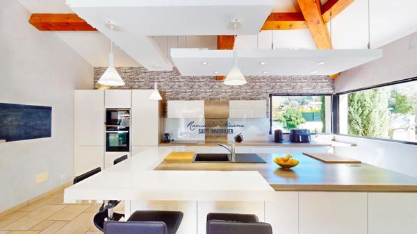 Villa d'architecte aux prestations haut de gamme