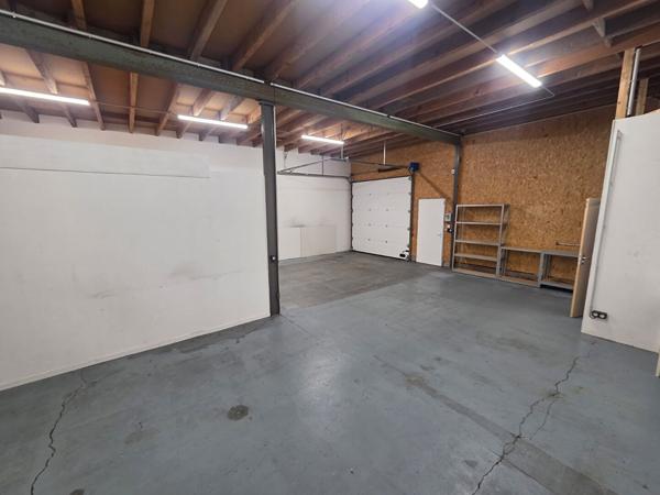 Local d'activité Saint Berthevin 3 pièce(s) 200 M2 développé , Saint berthevin Local d'activité Saint Berthevin 3 pièce(s) 200 M2 développé , Saint berthevin