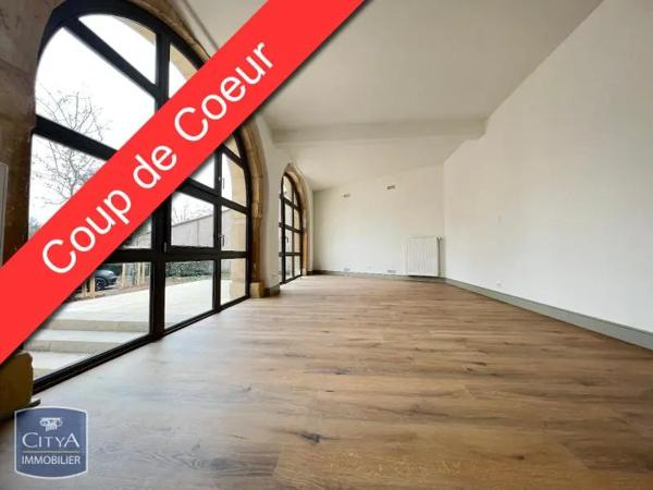 Appartement à louer 3 pièces 84.6m²