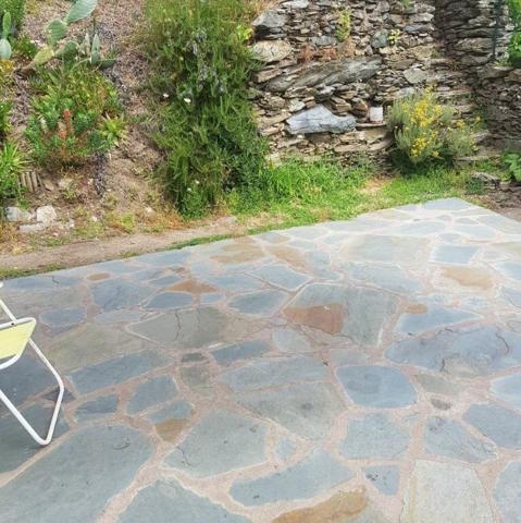 Appartement à louer    3 pièces •    Santa-Maria-di-Lota