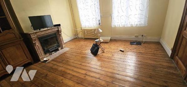 EN EXCLUSIVITE sur MALO LES BAINS à deux pas de la place Turenne et de la mer, superbe MALOUINE...