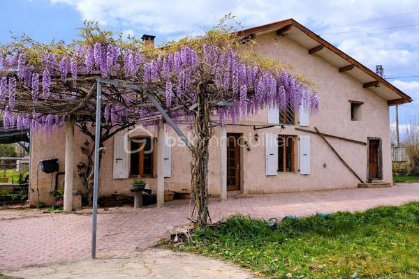 Maison ancienne de 157,26 m²