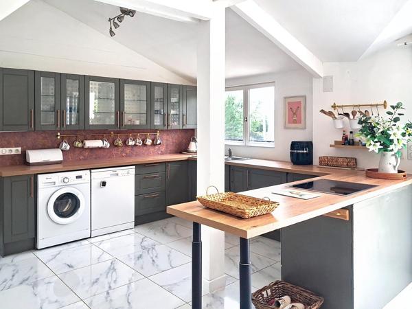 Superbe plain-pied de 100 m² avec piscine et garage