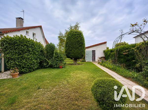 Maison (prestige) à vendre 6 pièces 130 m² Le Mesnil-le-Roi
