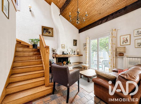 Maison (prestige) à vendre 6 pièces 130 m² Le Mesnil-le-Roi