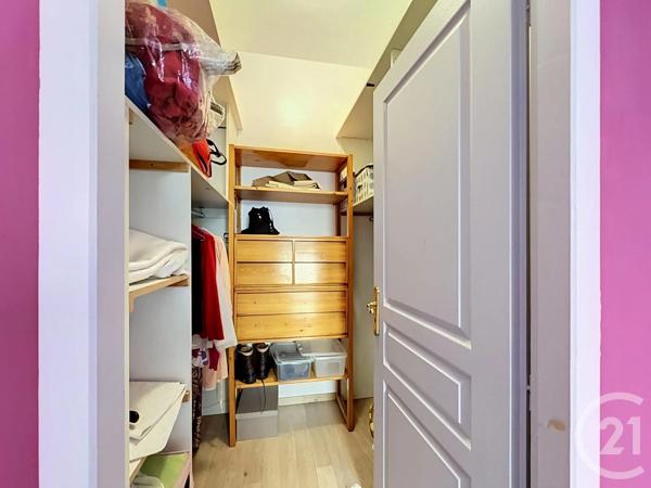 Appartement F3 à vendre  3 pièces - 74,23 m 2   LYON  - 69007