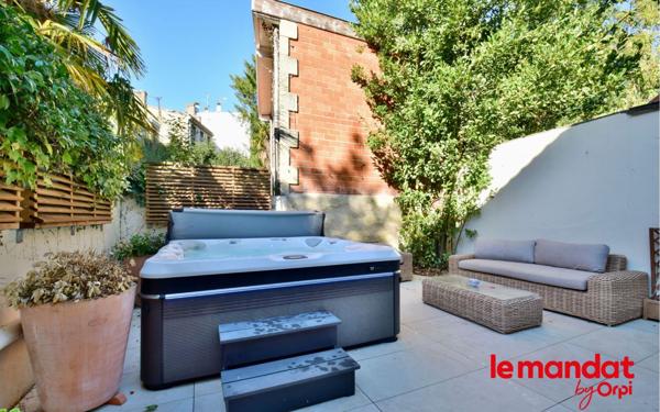 Maison à vendre    6 pièces •  Bordeaux