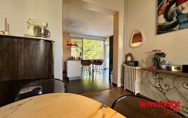 Maison à vendre    6 pièces •  Bordeaux