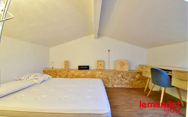 Maison à vendre    6 pièces •  Bordeaux