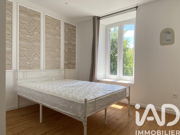 Location maison 5 pièces 99 m² Saint-Martin-de-Bossenay