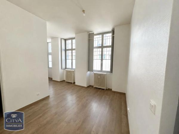 Appartement à louer 2 pièces 34m² Besançon (25000)